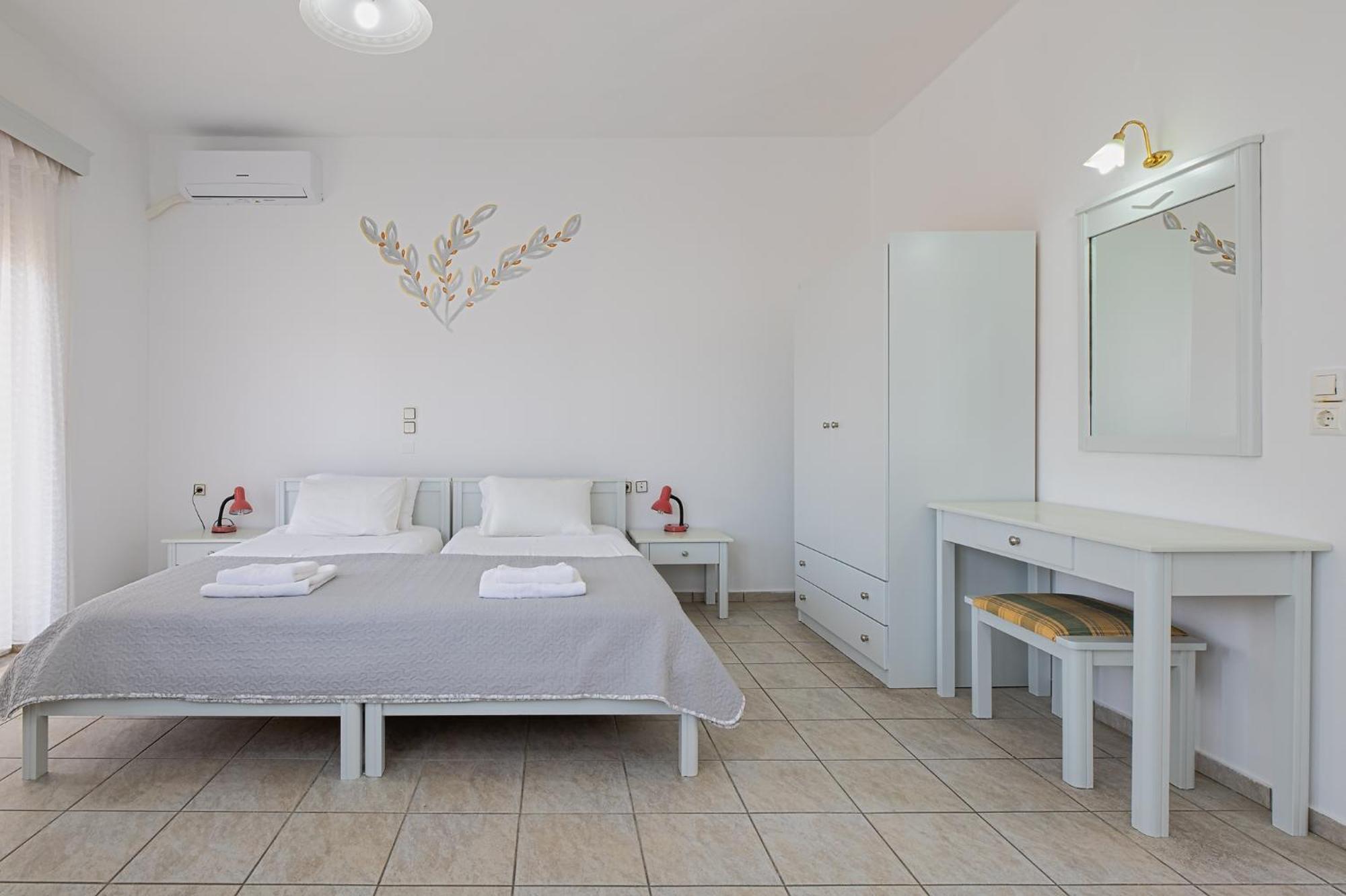 Marias Studios And Apartments Platanés Room photo